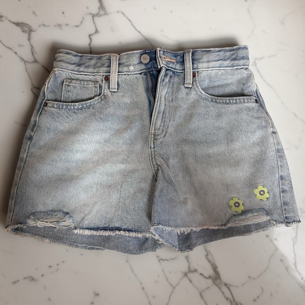 Old Navy Girls 14 High Rise Light Wash‎ Denim Shorts Distressed Floral Hem